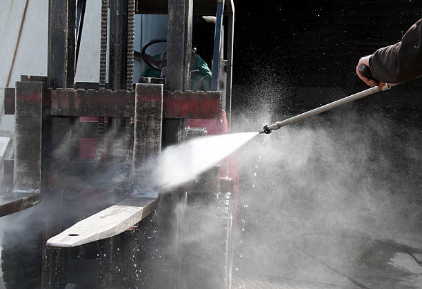 Best Machinery and Equipment Cleaning  in Tton, IL